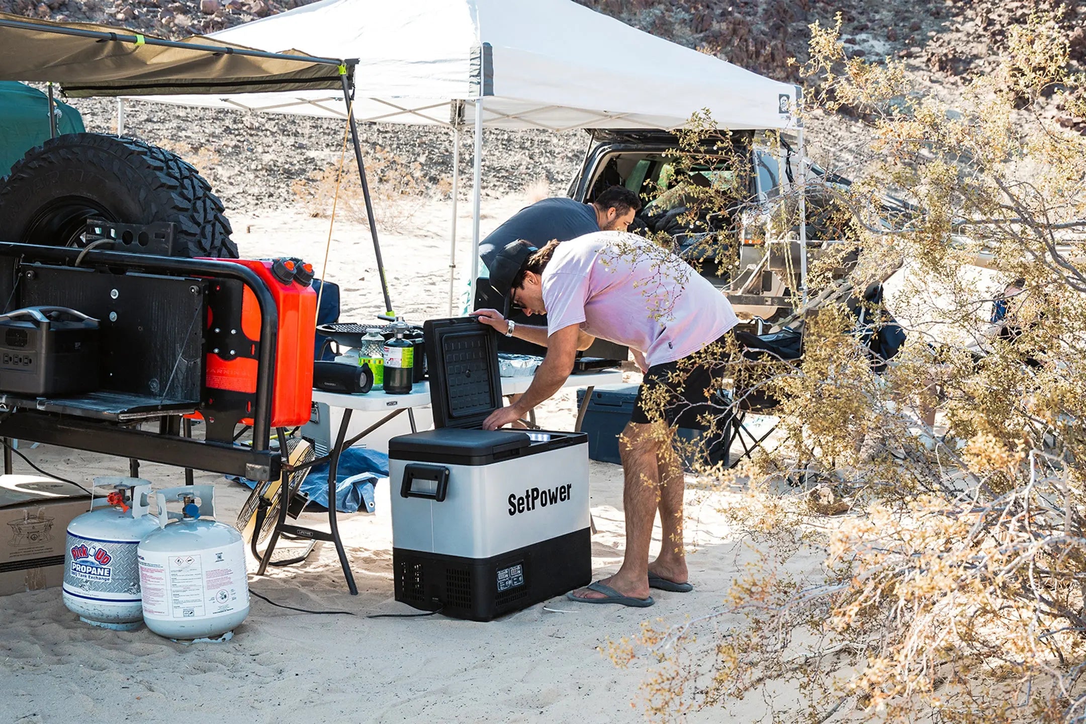4 Things to Consider When Buying a Portable Fridge